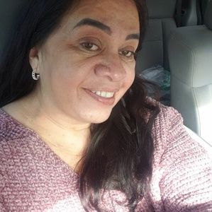 Meet your Posher, Gladys